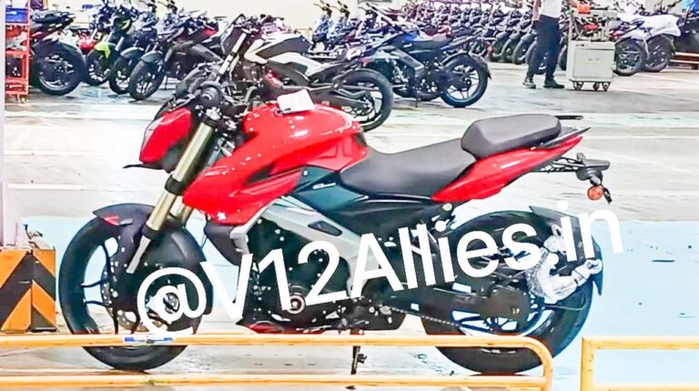 La Rouser De Bajaj Se Muestra Cada Vez M S Y Motoblog Viaja A India