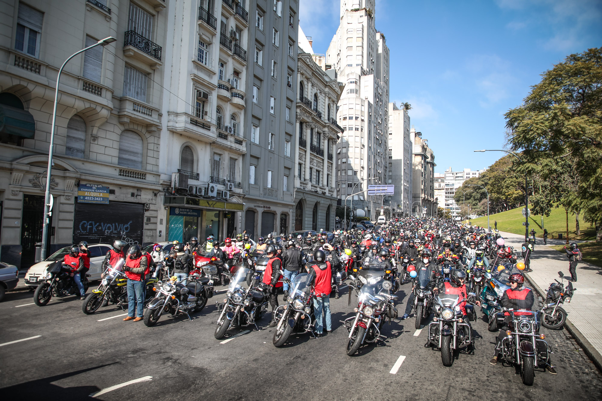 Este s bado tenes que ir a la caravana solidaria del Kawaclub