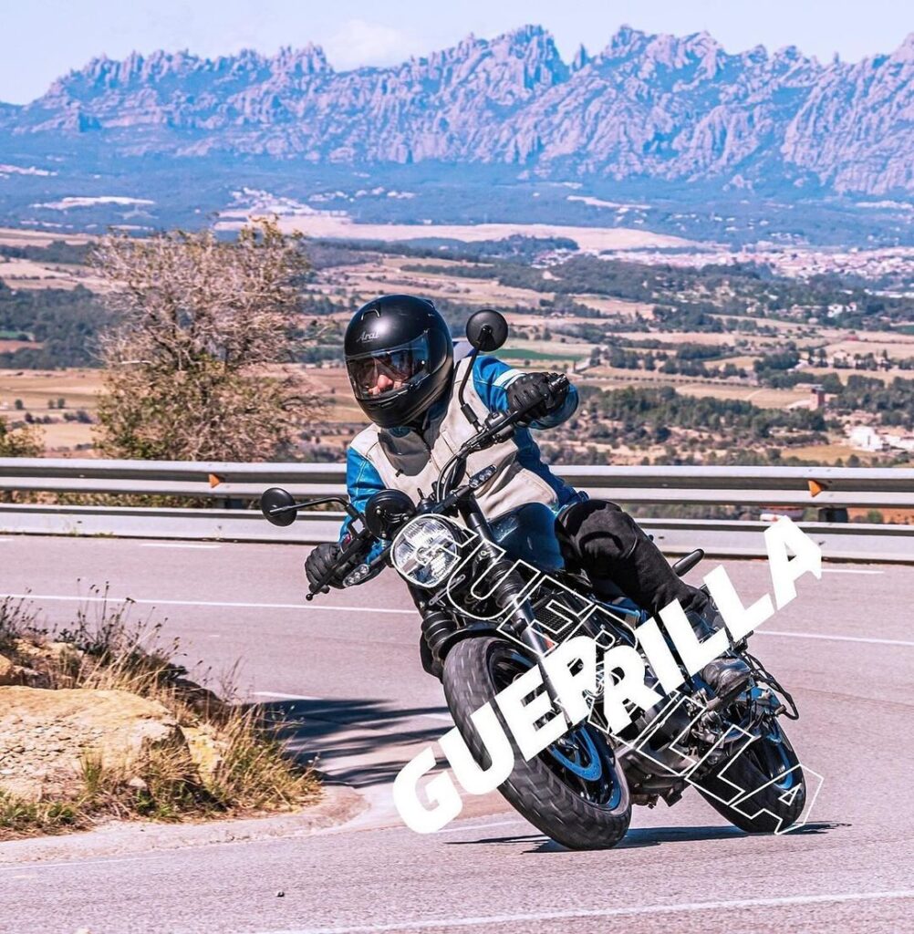 Julio llega con un nuevo modelo de Royal Enfield que se presentará en ...