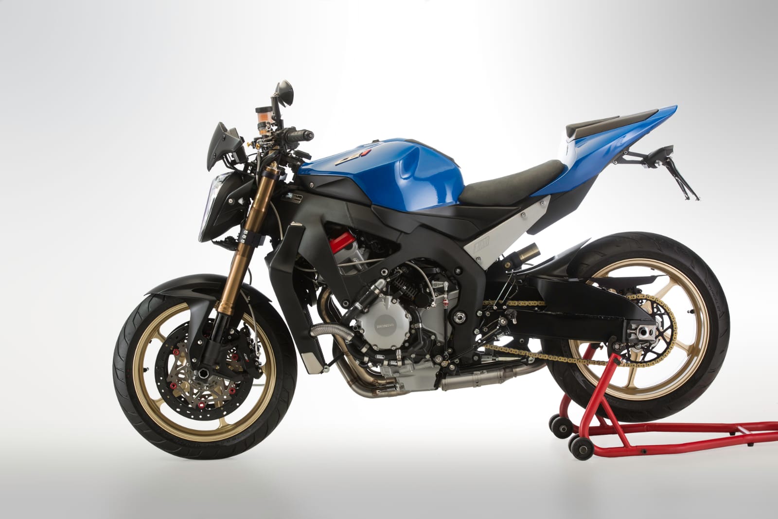 Moto CB1 lado 2